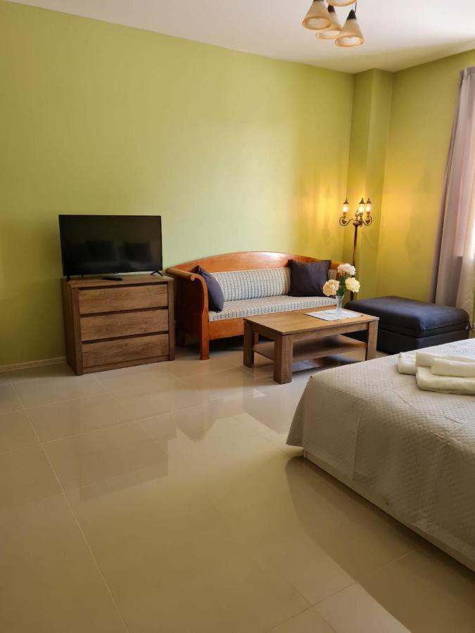 Grundenberga Hotel With Self Check-In Baldone Екстериор снимка